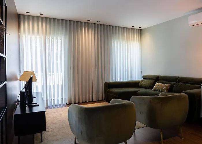 Vila Thyrso Village *